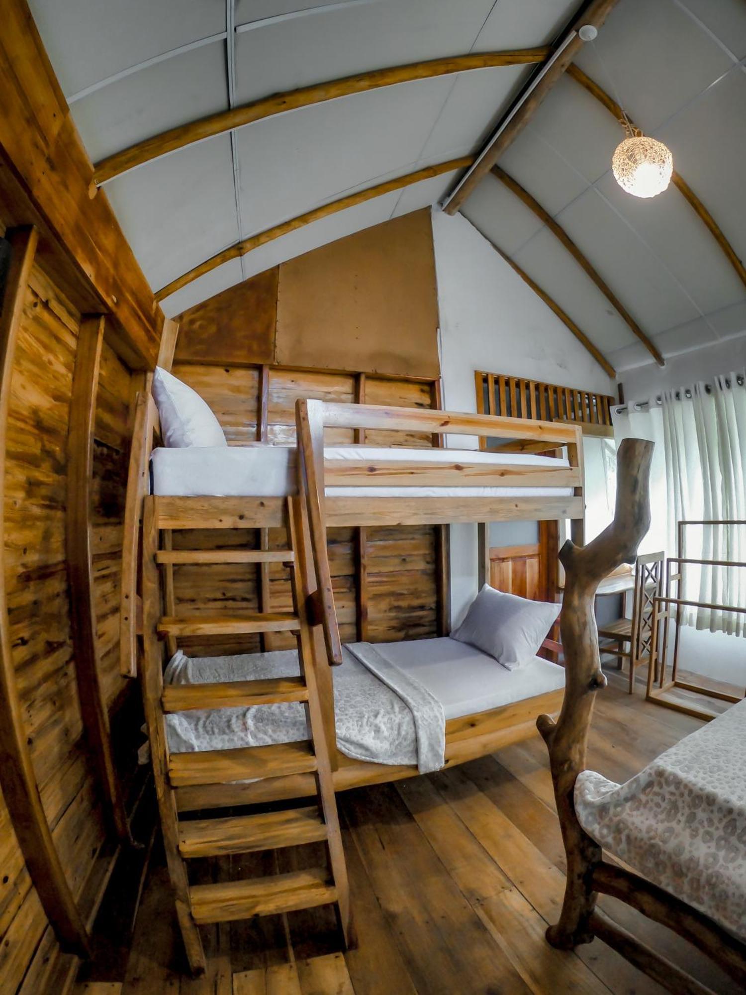Lamiaceae Wood Cabin Ella Exteriér fotografie