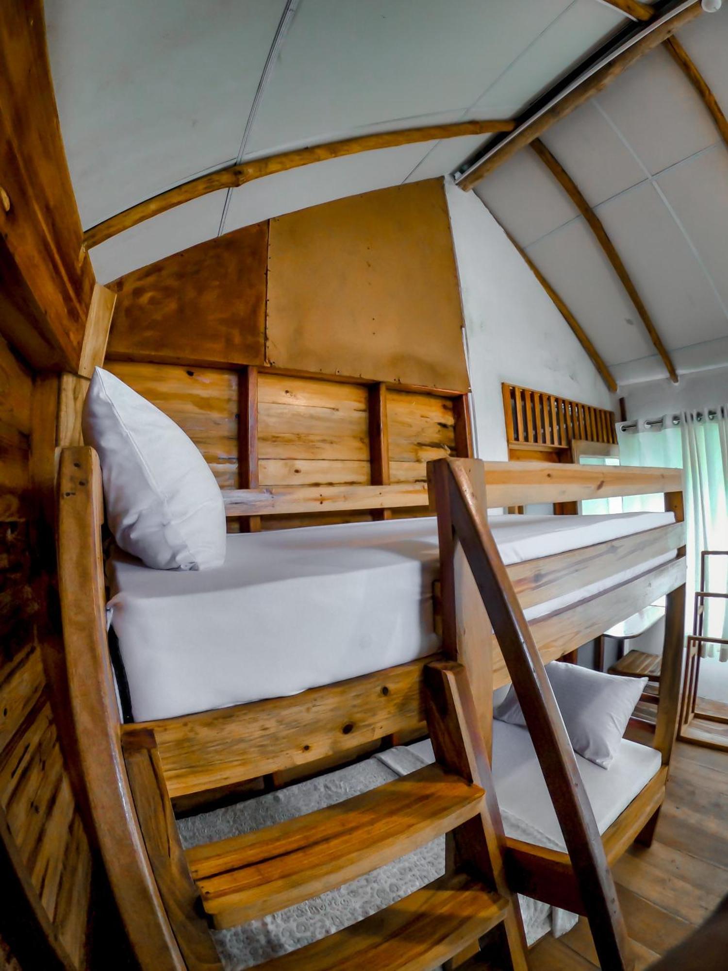 Lamiaceae Wood Cabin Ella Exteriér fotografie
